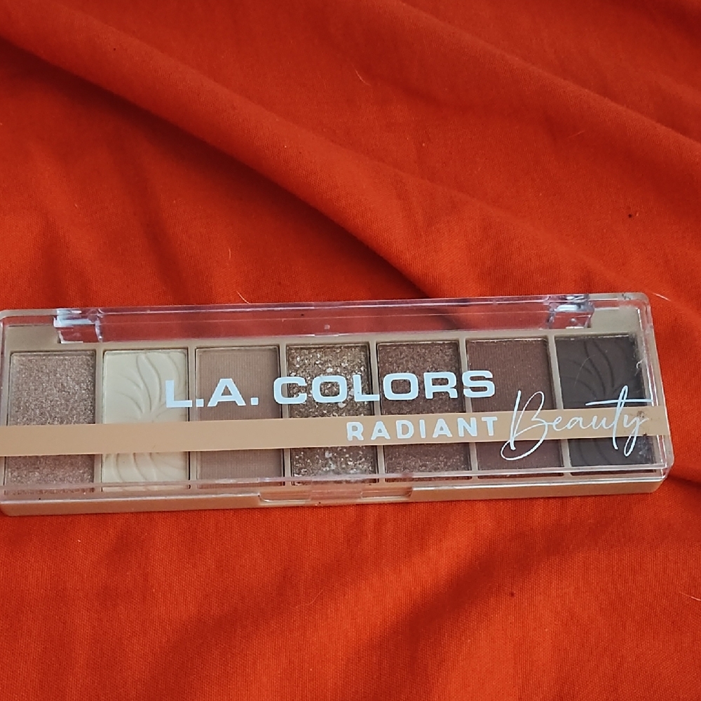 LA Colors Radiant Beauty Eyeshadow Palette